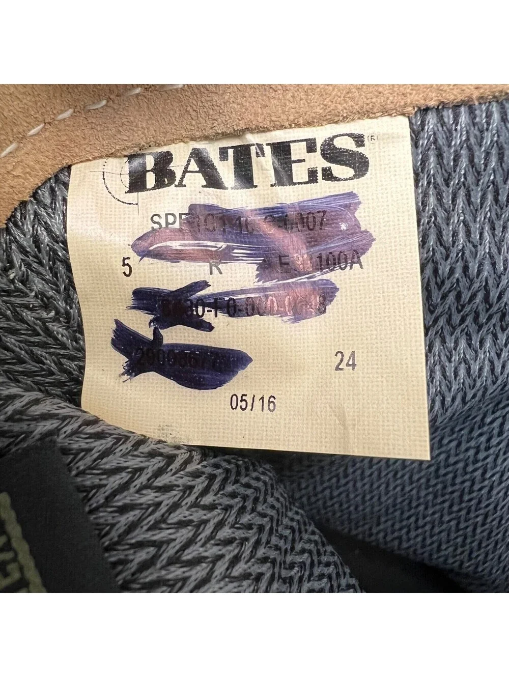 Bates Men's 10